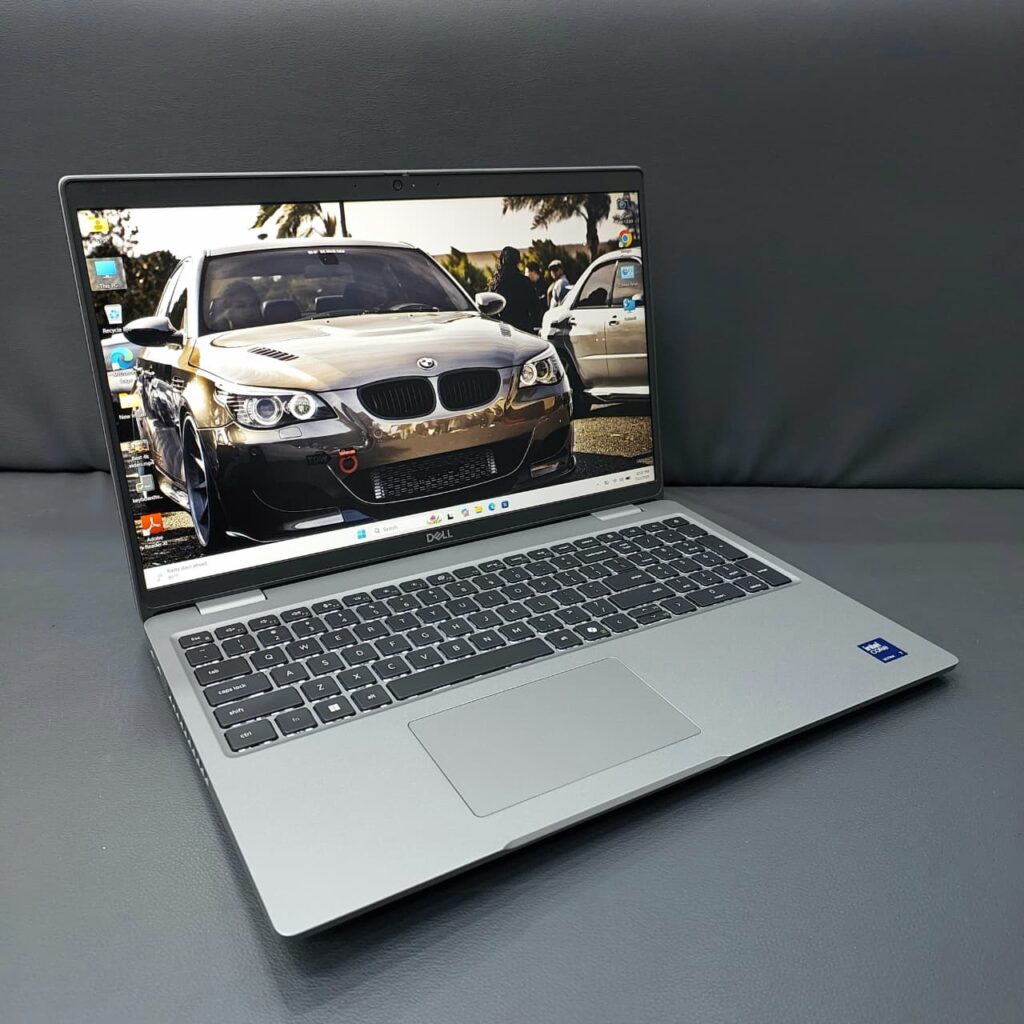 DELL LATITUDE 5550