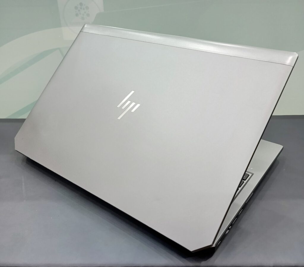 HP ZBOOK 15 G5