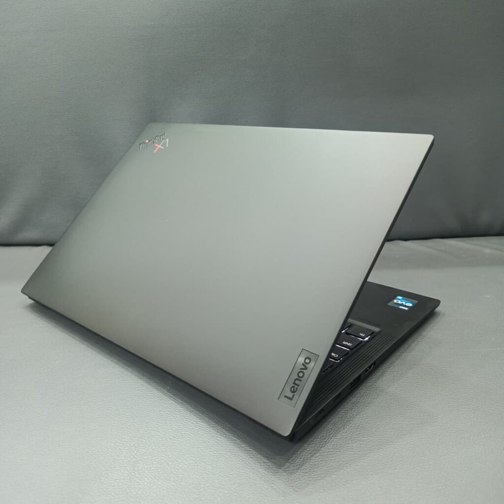 Lenovo ThinkPad X1 Carbon Gen 11