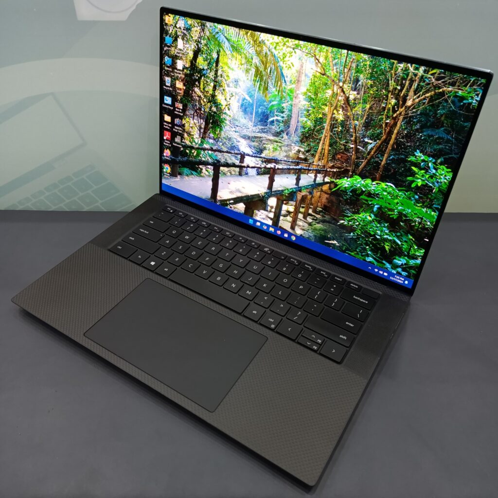 Dell Precision 5560